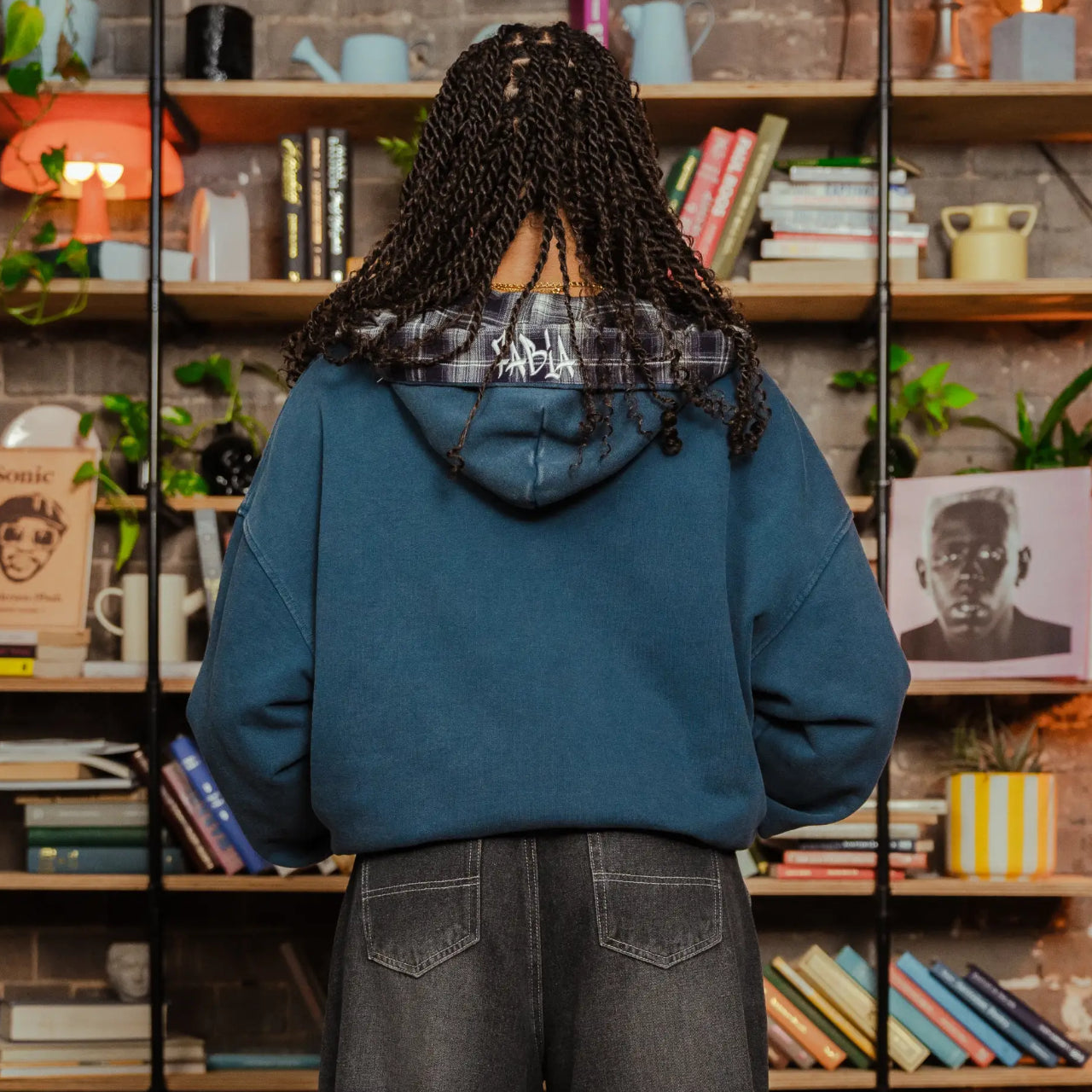 REVERSIBLE PLAID ZIP UP HOOD